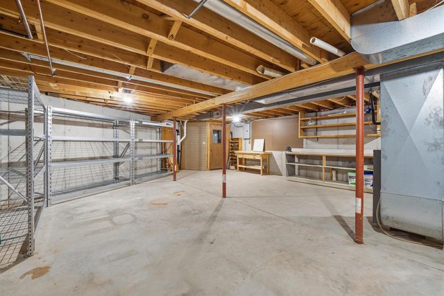 2688 NICOLET DRIVE, Green Bay, WI 54311