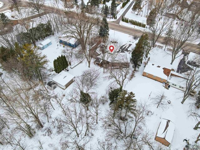 2688 NICOLET DRIVE, Green Bay, WI 54311