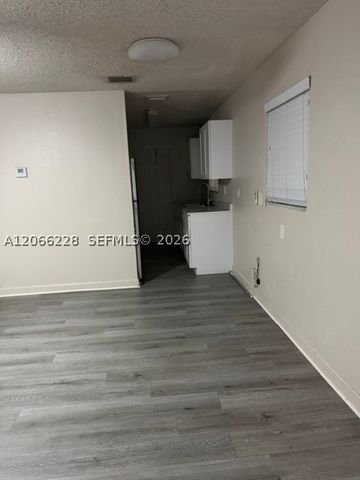 1417 NW 7th Ave 1-2, Fort Lauderdale, FL 33311