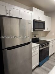 1417 NW 7th Ave 1-2, Fort Lauderdale, FL 33311