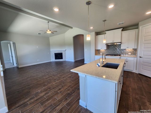 503 Canton Chase, Cibolo, TX 78108