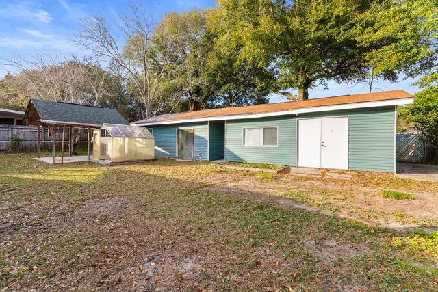 127 NW Holmes Boulevard, Fort Walton Beach, FL 32548