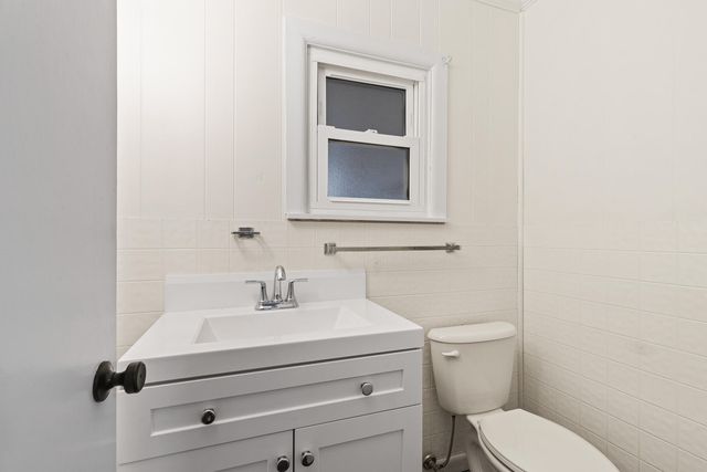 127 NW Holmes Boulevard, Fort Walton Beach, FL 32548