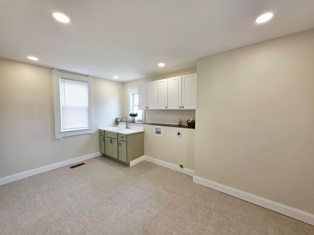 612 N 5th St, Ironton, OH 45638