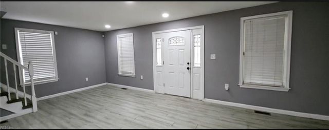 832 22nd ST, Newport News, VA 23607