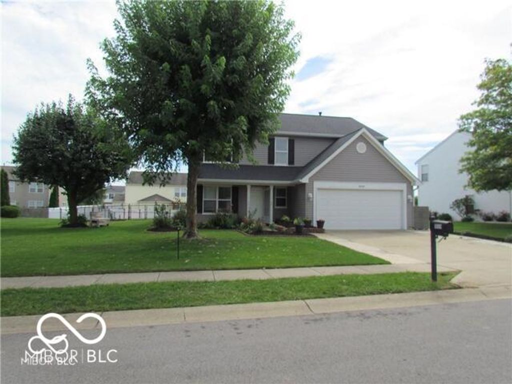 10559 Ross Crossing, Fishers, IN 46038