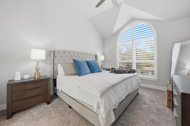 1702 Twin Oaks Circle, Brenham, TX 77833