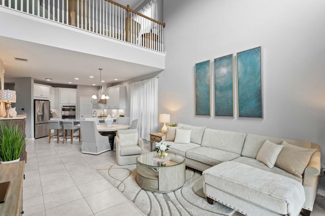 8524 ARABELLA LANE, Seminole, FL 33777