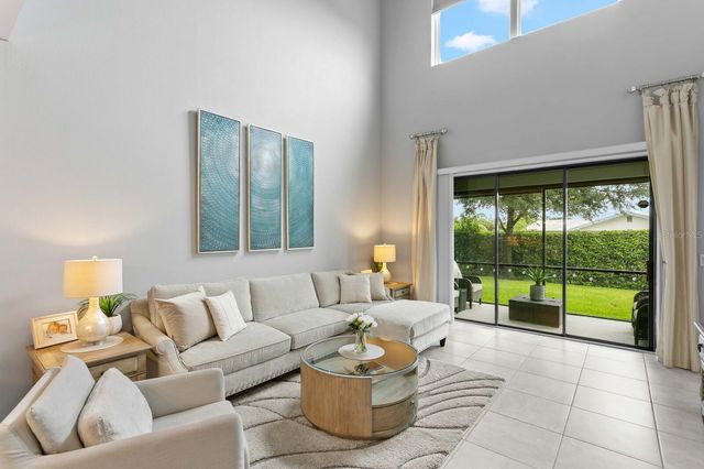8524 ARABELLA LANE, Seminole, FL 33777