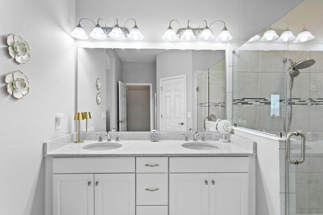 8524 ARABELLA LANE, Seminole, FL 33777