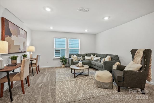 14218 New Crest Drive 140, Huntersville, NC 28078