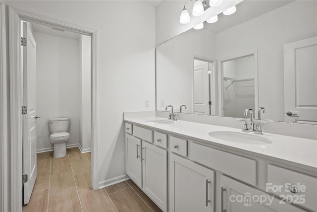 14218 New Crest Drive 140, Huntersville, NC 28078