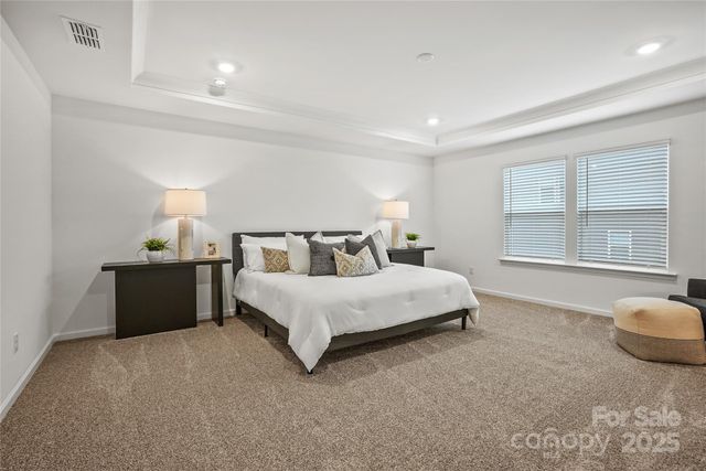 14218 New Crest Drive 140, Huntersville, NC 28078