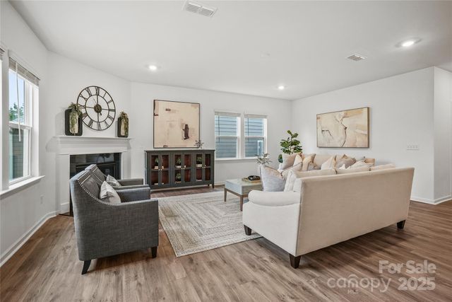 14218 New Crest Drive 140, Huntersville, NC 28078