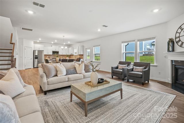 14218 New Crest Drive 140, Huntersville, NC 28078