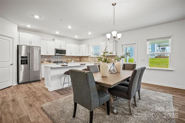 14218 New Crest Drive 140, Huntersville, NC 28078