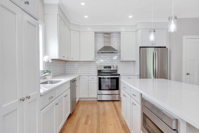 8 Weber Farm Road 8, Wrentham, MA 02093