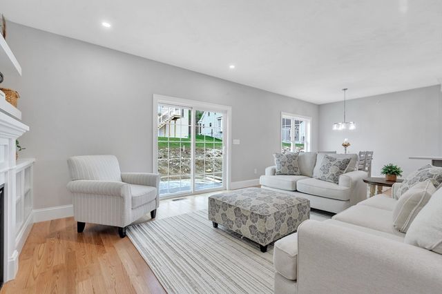 8 Weber Farm Road 8, Wrentham, MA 02093