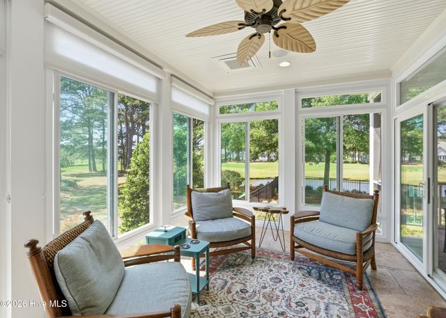 2886 St James Drive SE, Southport, NC 28461