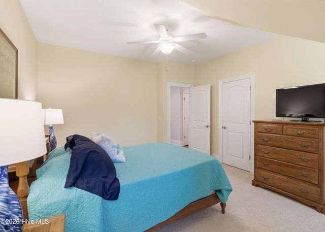 2886 St James Drive SE, Southport, NC 28461