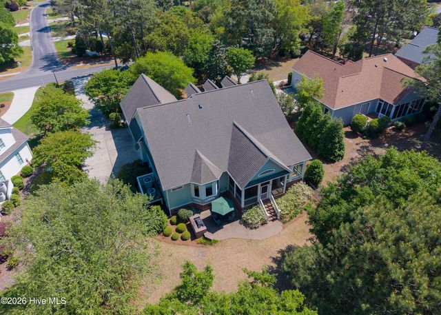 2886 St James Drive SE, Southport, NC 28461