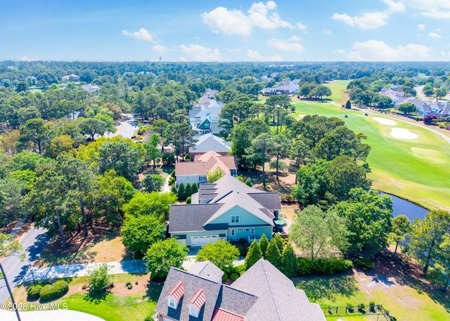 2886 St James Drive SE, Southport, NC 28461