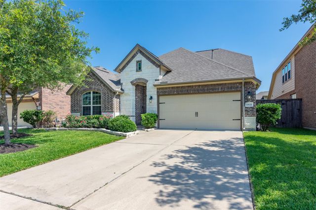 19826 Summit Crest Court, Cypress, TX 77433