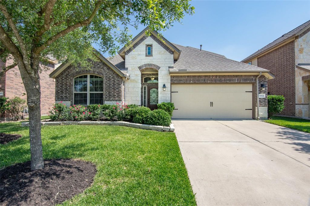 19826 Summit Crest Court, Cypress, TX 77433
