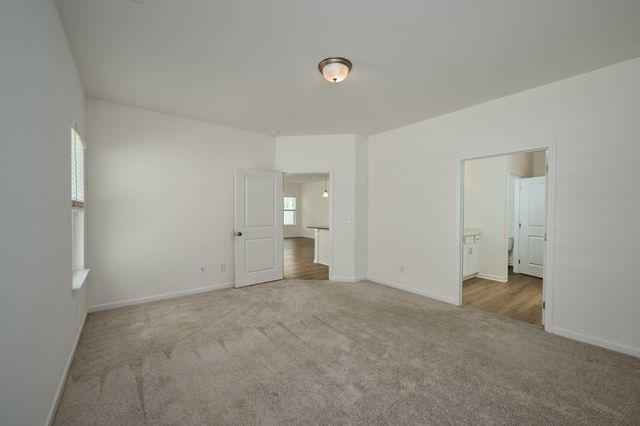 220 Summerlin Dr, Gallatin, TN 37066