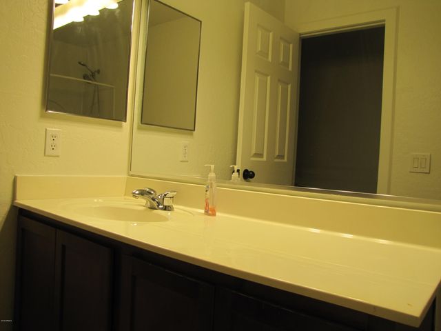 4740 E SILVERBELL Road, San Tan Valley, AZ 85143