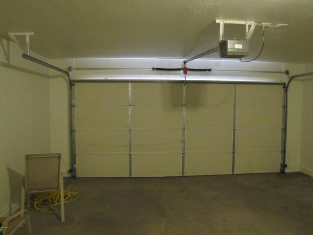 4740 E SILVERBELL Road, San Tan Valley, AZ 85143