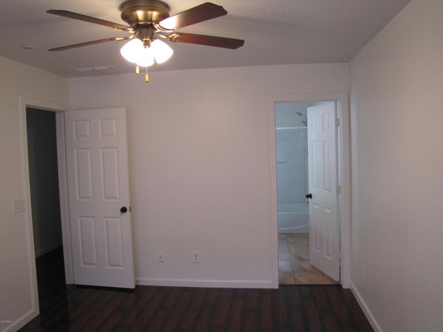 4740 E SILVERBELL Road, San Tan Valley, AZ 85143