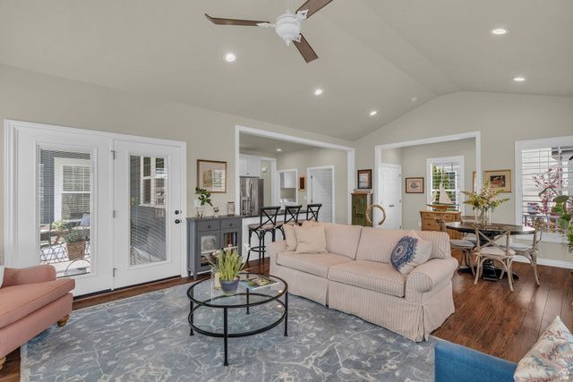 4974 W RADICCHIO DR, South Jordan, UT 84009