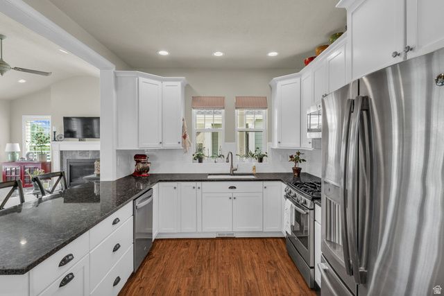 4974 W RADICCHIO DR, South Jordan, UT 84009