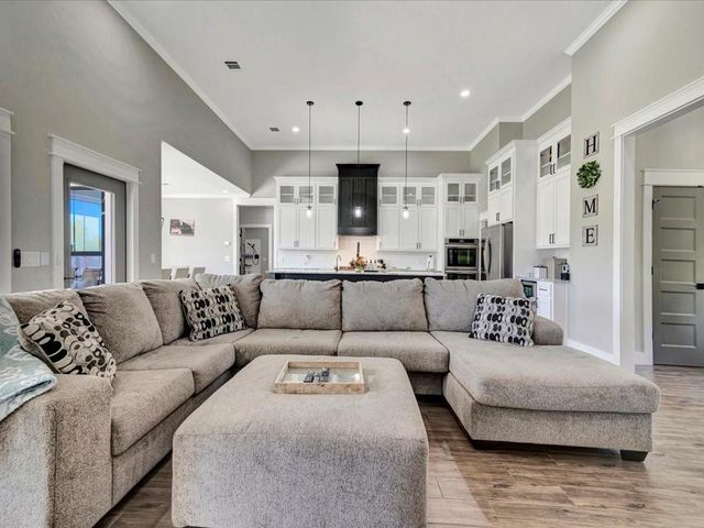 387 Cc Road, Diboll, TX 75941