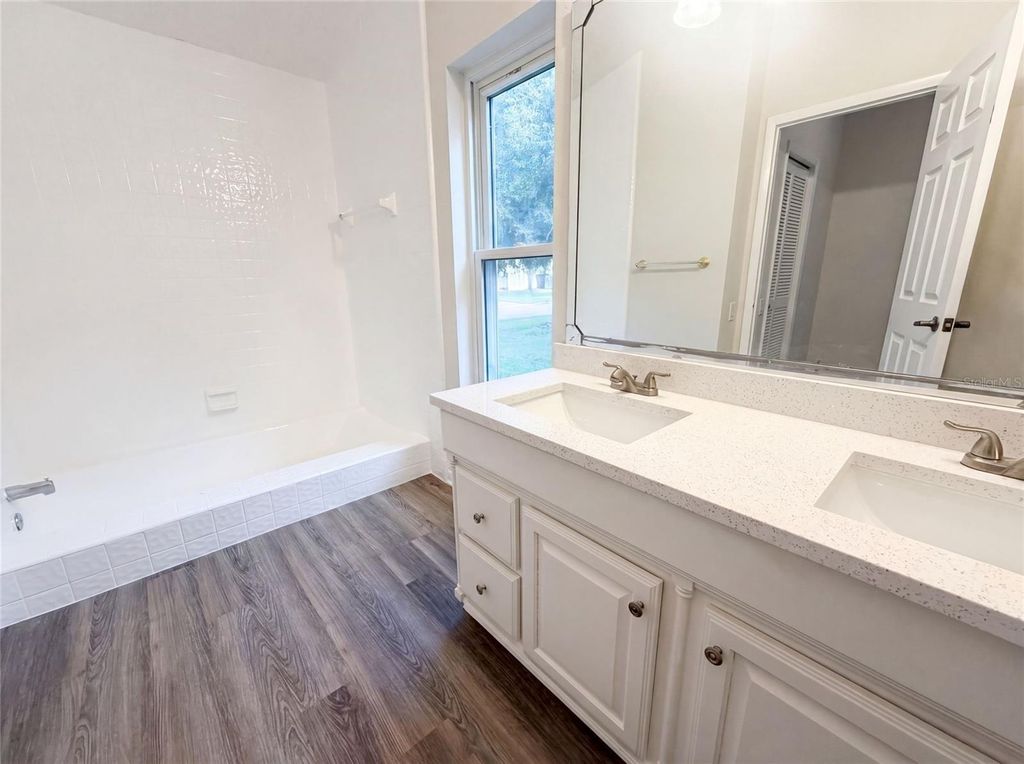 Image 33 of property listing at 37 OSPREY STREET, Safety Harbor, FL 34695