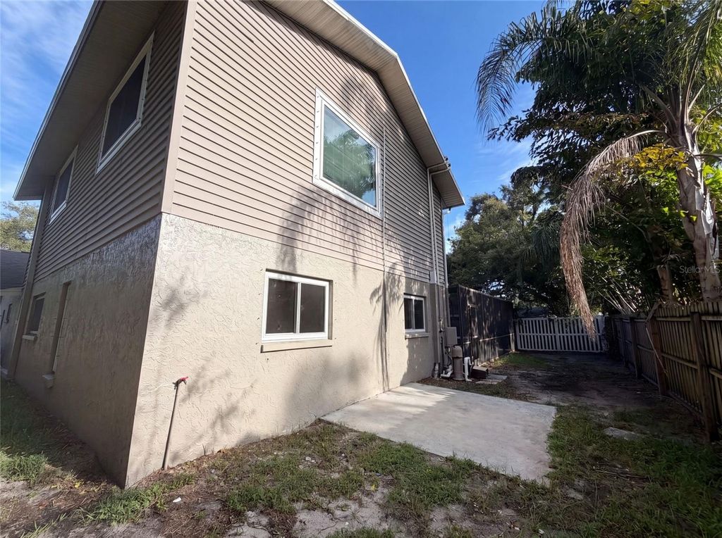 Image 5 of property listing at 37 OSPREY STREET, Safety Harbor, FL 34695