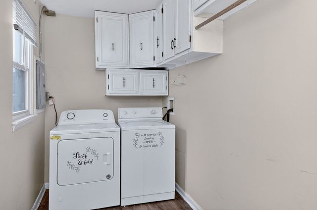 86 Circle Drive E, Montgomery, IL 60538