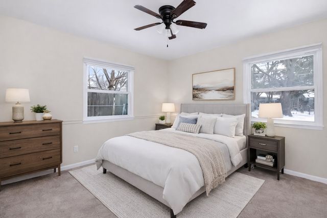 86 Circle Drive E, Montgomery, IL 60538