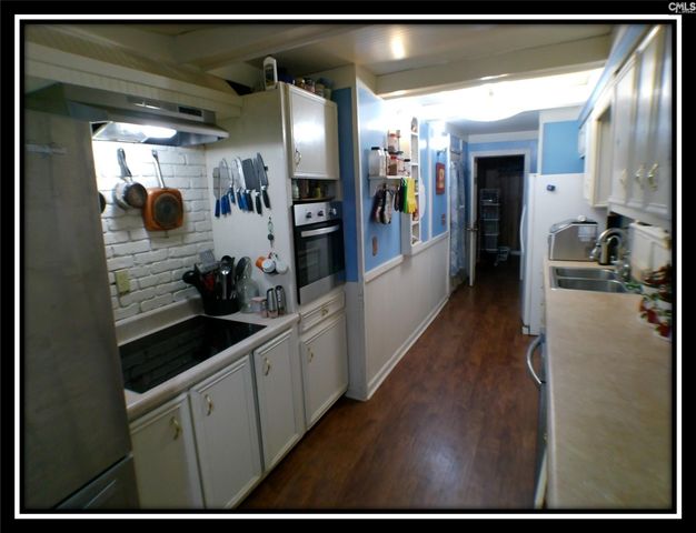 1123 Pine Street, West Columbia, SC 29172