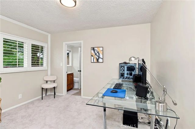 821 Groton Drive, Burbank, CA 91504