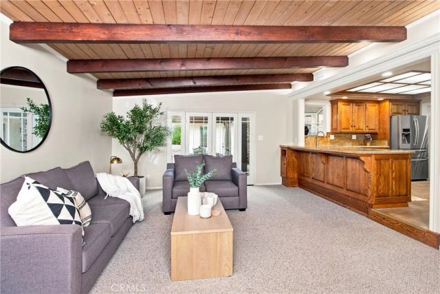 821 Groton Drive, Burbank, CA 91504