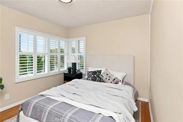 821 Groton Drive, Burbank, CA 91504
