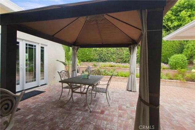 821 Groton Drive, Burbank, CA 91504