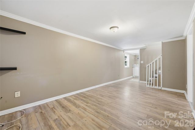 933 Rowan Street, Charlotte, NC 28208