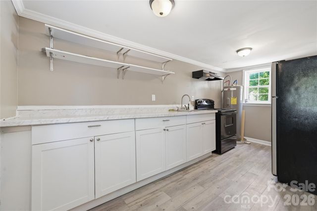933 Rowan Street, Charlotte, NC 28208