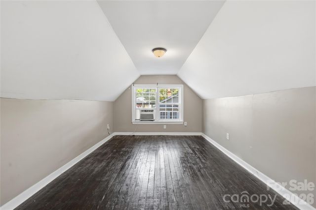 933 Rowan Street, Charlotte, NC 28208