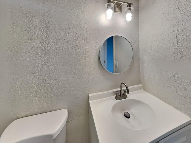 502 DUNBAR AVENUE, Winter Garden, FL 34787