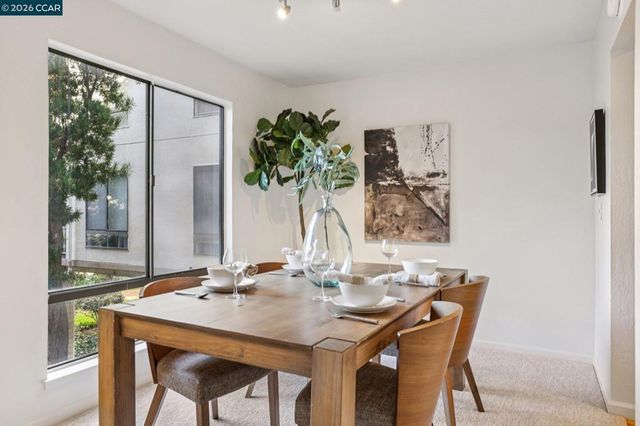 310 N Civic Dr 205, Walnut Creek, CA 94596