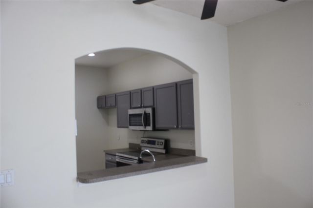 1819 MEADOW POND WAY, Orlando, FL 32824